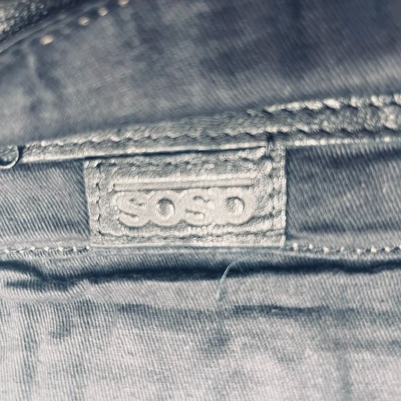 Black Leather Purse - Picture 4 of 5